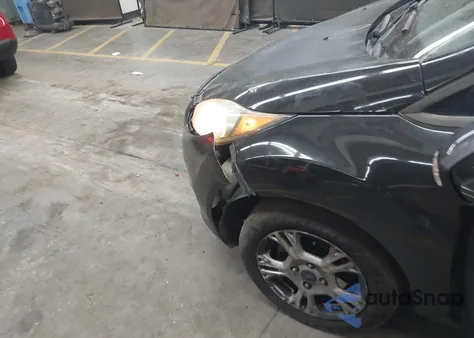 2015 Ford Fiesta Se из США, поврежденный, VIN 3FADP4BJ7FM148121